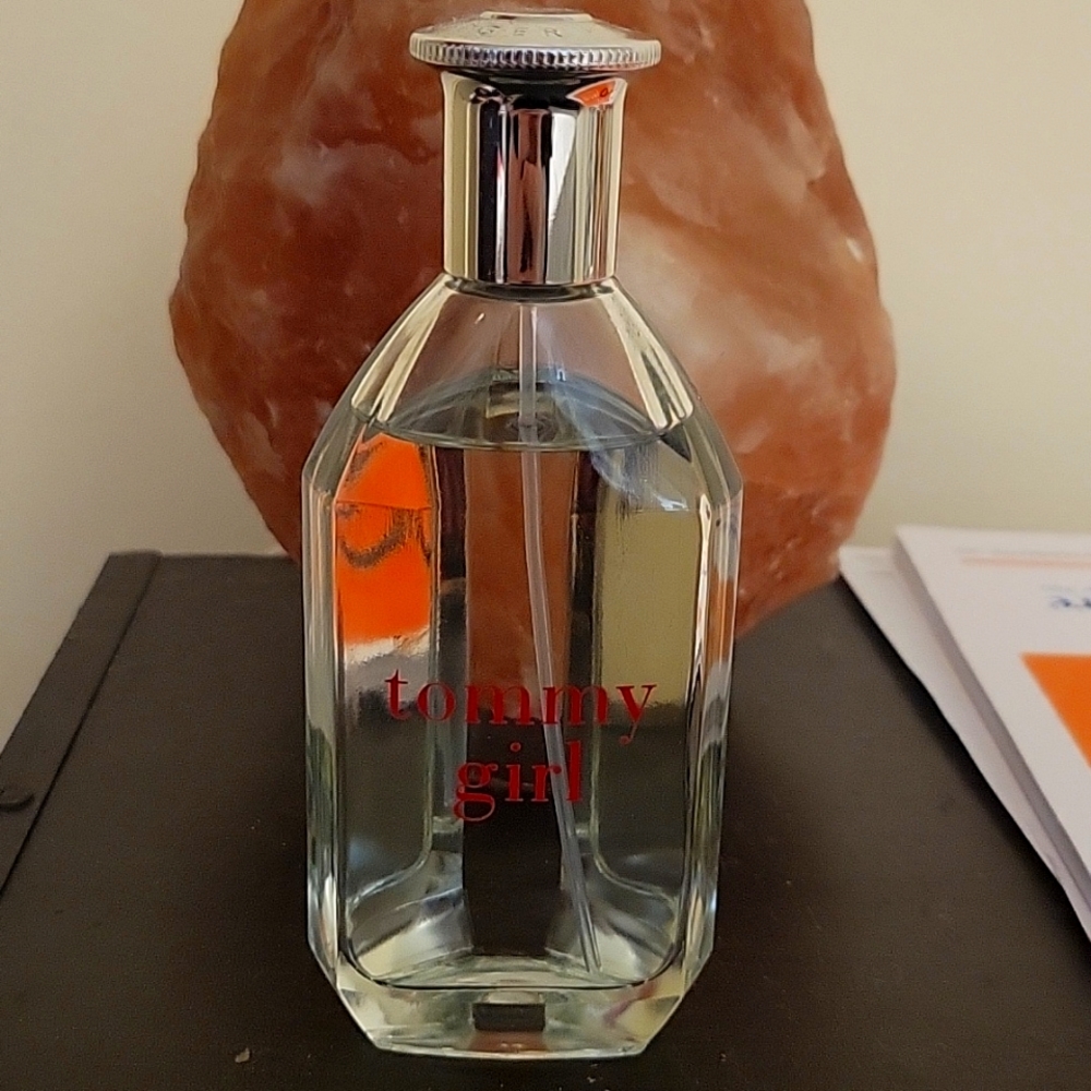 Tommy girl